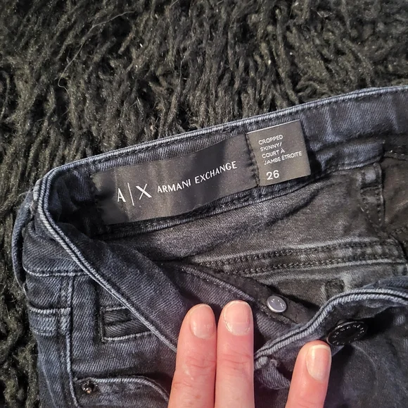 Capri Jeans - Picture 2 of 3